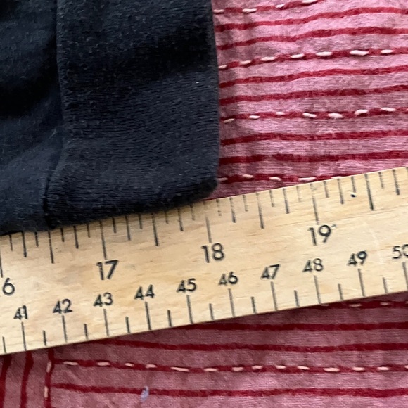 Volcom ladies size small long sleeve cotton blend tshirt - Picture 12 of 13